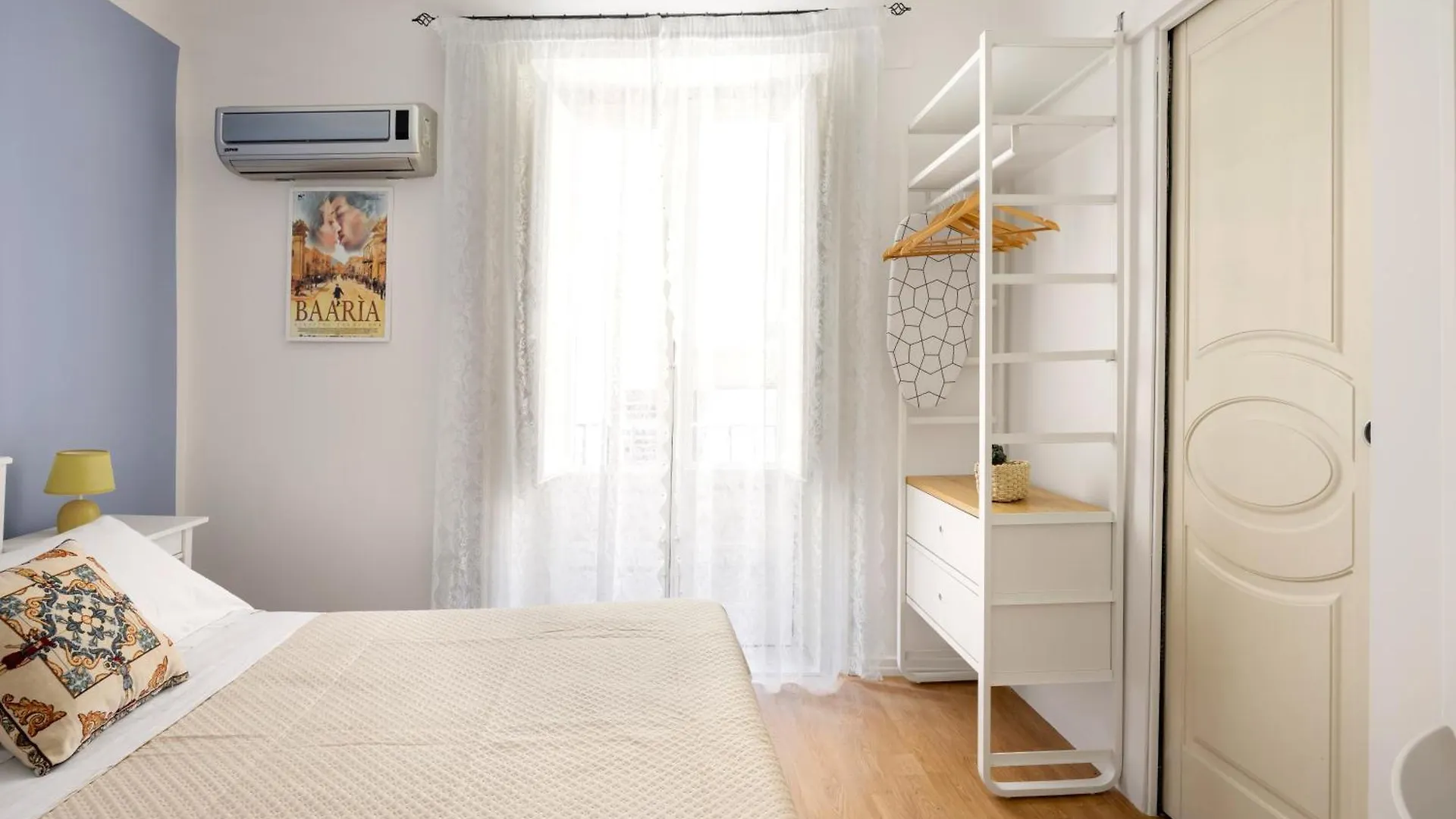 Agata E Rosalia 2 Bedroom Flat At The Quattro Canti Palermo 0*,  Itália