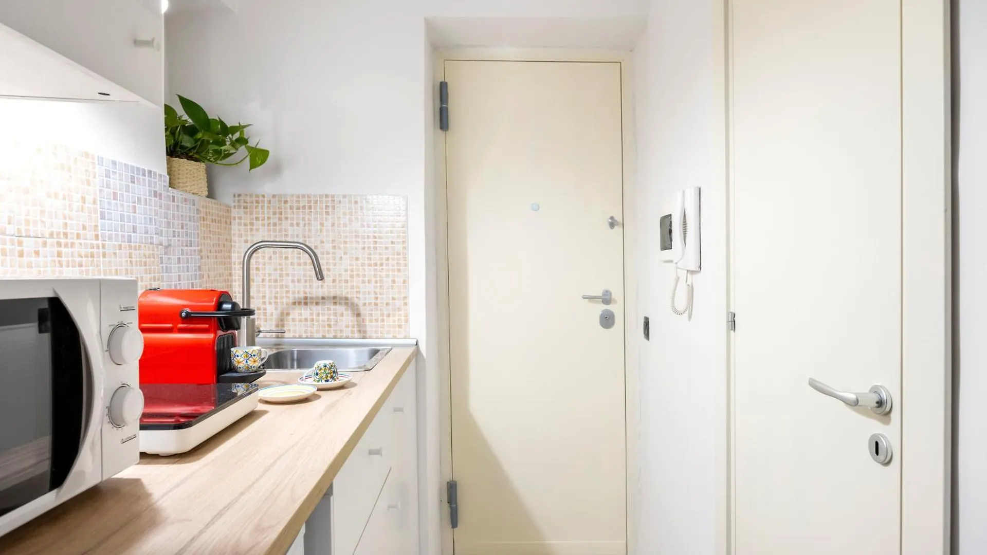 Agata E Rosalia 2 Bedroom Flat At The Quattro Canti Palermo 0*,